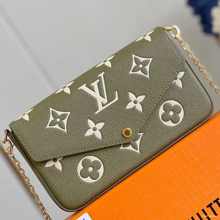 Fashionrep 2309YA0008 Bag LV 0821